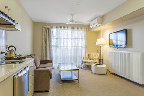 Deep Blue Hotel & Hot Springs - Yarra Valley Accommodation 42