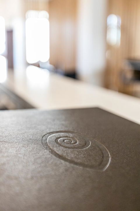 Deep Blue Hotel & Hot Springs - Yarra Valley Accommodation 3