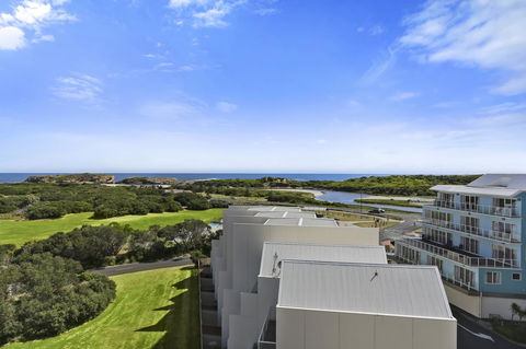 Deep Blue Hotel & Hot Springs - Yarra Valley Accommodation 34