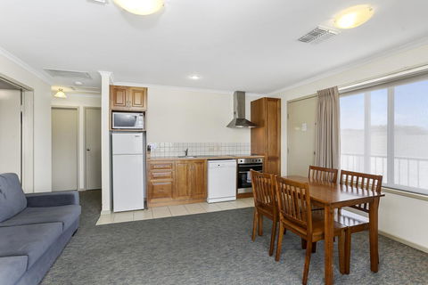 Comfort Inn Warrnambool International - Yarra Valley Accommodation 35