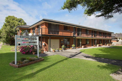 Eastern Beach Holiday Units - Yarra Valley Accommodation 0