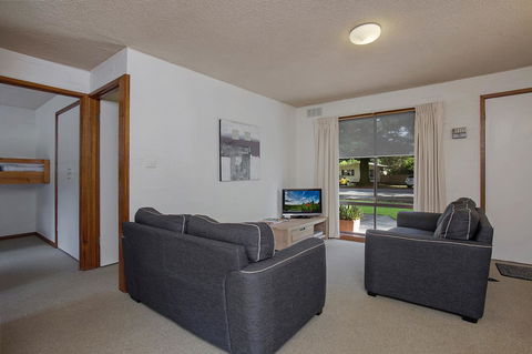 Eastern Beach Holiday Units - Yarra Valley Accommodation 2