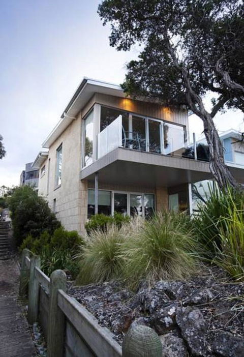 Battery Cove Beach Front Apartment - Yarra Valley Accommodation 0