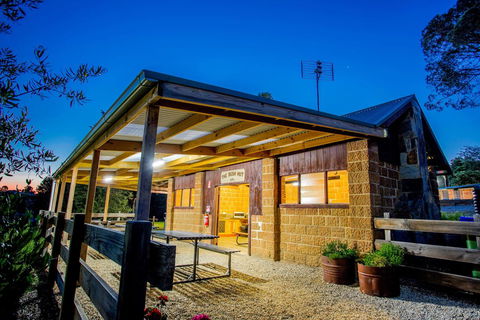 BIG4 Castlemaine Gardens - Yarra Valley Accommodation 23
