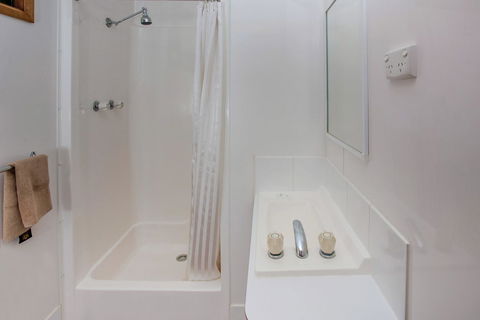 BIG4 Castlemaine Gardens - Yarra Valley Accommodation 18