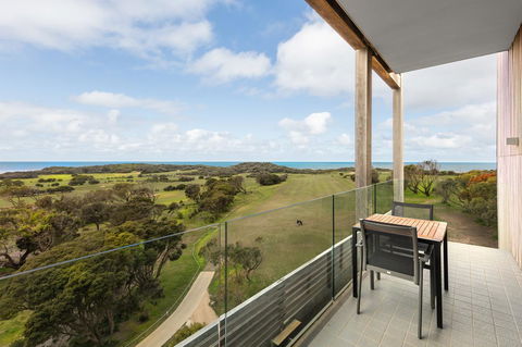 RACV Torquay Resort - Yarra Valley Accommodation 12