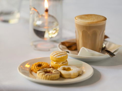 Hotel Grand Chancellor Melbourne - Yarra Valley Accommodation 37