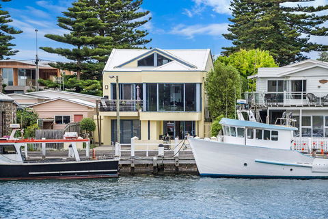 The Waterfront Apartment - Yarra Valley Accommodation 3