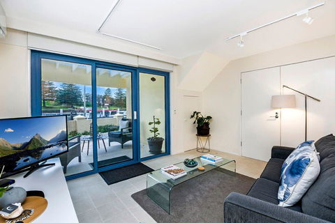 The Waterfront Apartment - Yarra Valley Accommodation 10