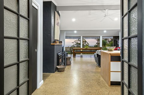 The Bird House - Yarra Valley Accommodation 2