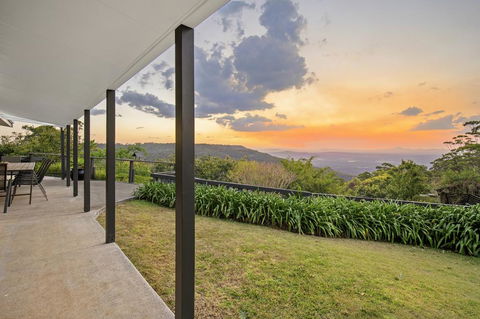 The Bird House - Yarra Valley Accommodation 0