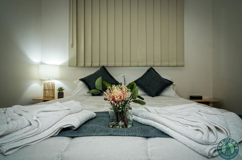 The Cape Gateway Motel - Yarra Valley Accommodation 1