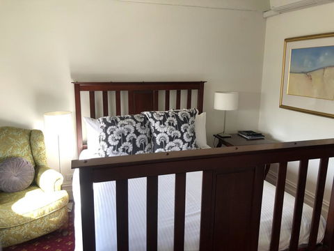 The Corner Hotel Alexandra - Yarra Valley Accommodation 3