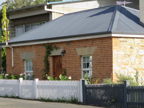 The Cottage South Hobart - Yarra Valley Accommodation 0
