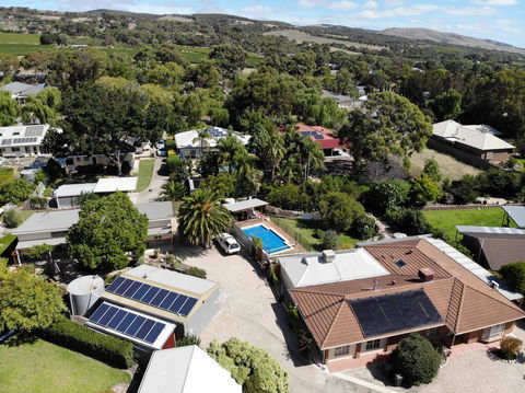 The Grape And Olive At Willunga - Yarra Valley Accommodation 1