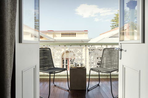 The National Hotel - Yarra Valley Accommodation 2