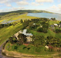 Top of the Lake Holiday Units - Yarra Valley Accommodation
