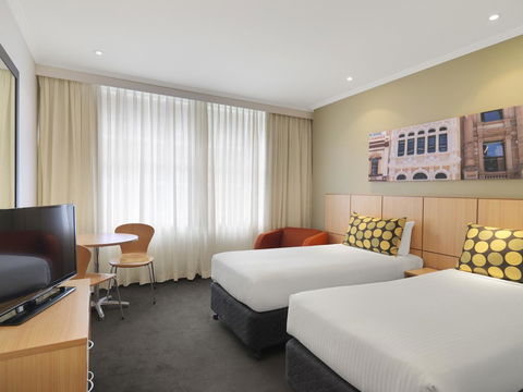 Travelodge Hotel Sydney Martin Place - Yarra Valley Accommodation 1