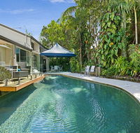Tropical 5 bedroom family getaway in Noosa Heads - Yarra Valley Accommodation