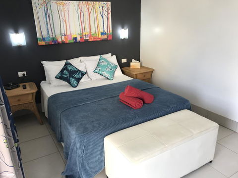 Tropical Lodge - Yarra Valley Accommodation 0