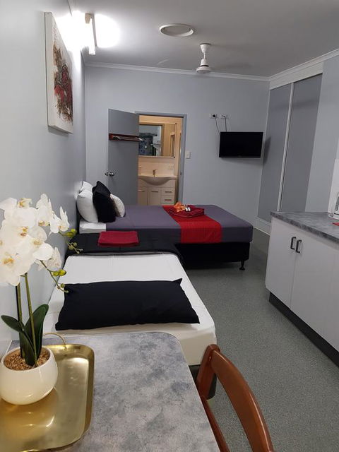 Tropical Lodge - Yarra Valley Accommodation 3