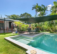 Tropical House Pool and Extra Bungalow 4 bedrooms - Yarra Valley Accommodation