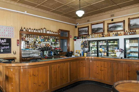 Ulmarra Hotel - Yarra Valley Accommodation 2