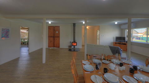 Village Stays Coldstream Gallery Bungalow - Yarra Valley Accommodation 2