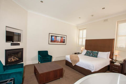 Vue Grand Hotel - Yarra Valley Accommodation 2