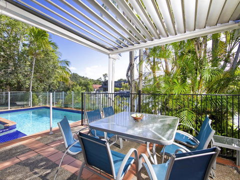 Waterfront On Witta Circle - Yarra Valley Accommodation 3