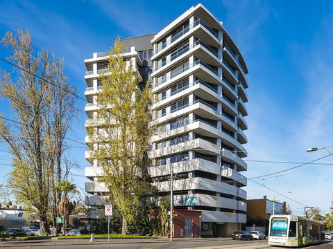 Clara Q Apartments - Yarra Valley Accommodation 4