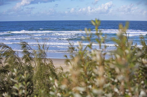 Ramada By Wyndham Marcoola Beach - Yarra Valley Accommodation 4