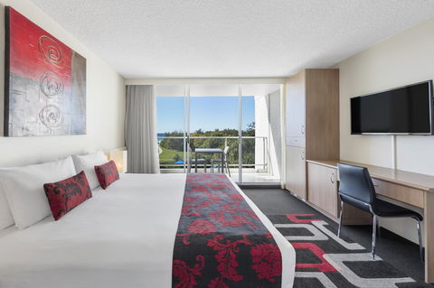 Ramada By Wyndham Marcoola Beach - Yarra Valley Accommodation 17