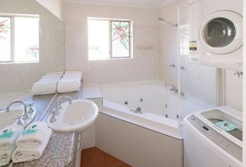 Rainbow Getaway Holiday Apartments - Yarra Valley Accommodation 31