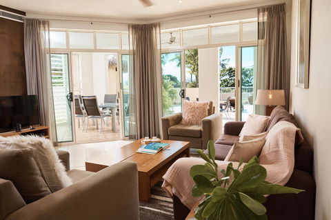 Sea Change Beachfront Apartments - Yarra Valley Accommodation 5