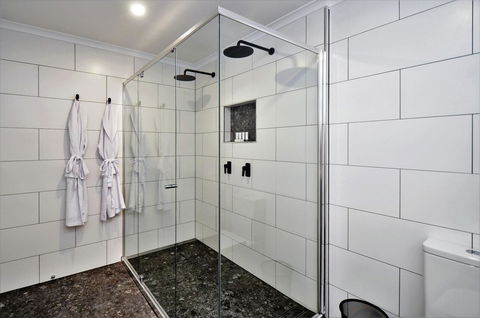Hotel Grand Chancellor Townsville - Yarra Valley Accommodation 7