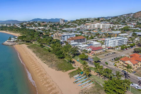 Madison Ocean Breeze Apartments - Yarra Valley Accommodation 4