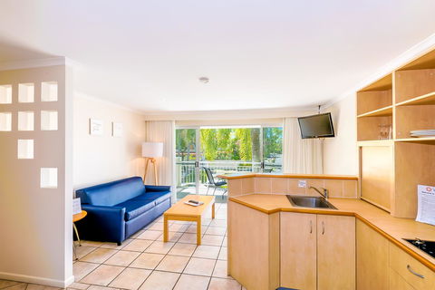 At The Sound Noosa Motel - Yarra Valley Accommodation 25