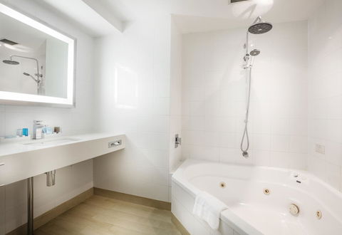 Amora Hotel Brisbane - Yarra Valley Accommodation 16