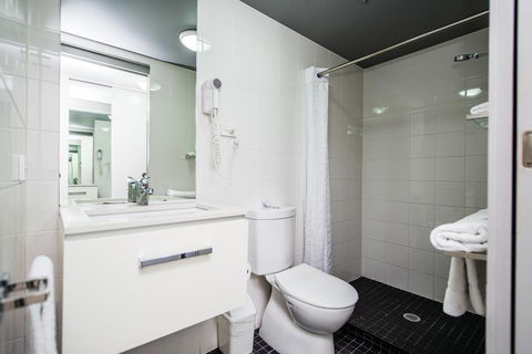 George Williams Hotel - Yarra Valley Accommodation 43