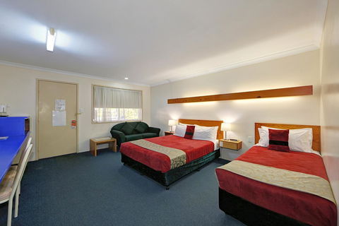 Smart Motels Bert Hinkler - Yarra Valley Accommodation 12