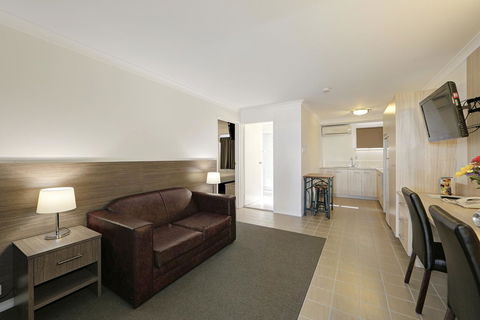 Smart Motels Bert Hinkler - Yarra Valley Accommodation 32