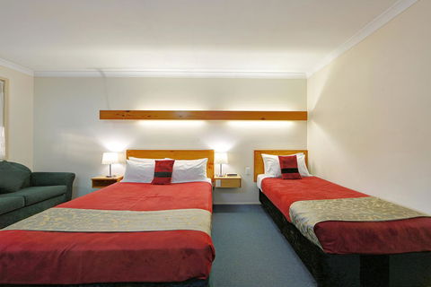 Smart Motels Bert Hinkler - Yarra Valley Accommodation 9
