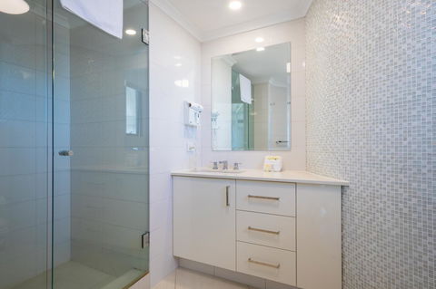 Aegean Resort Apartments - Yarra Valley Accommodation 12