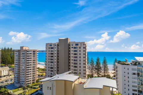 Rainbow Commodore Coolangatta - Yarra Valley Accommodation 1