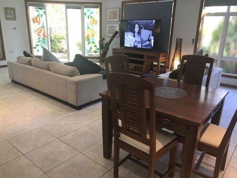 Taj On Byrnes - Private Luxury Apartment Mareeba - Yarra Valley Accommodation 6