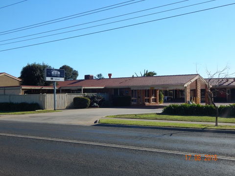 Werribee Park Motor Inn - Yarra Valley Accommodation 0