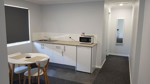 Wynnum Anchor Motel - Yarra Valley Accommodation 3