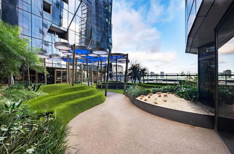 A Lux 2BR Apt Next To Southern Cross City Views - Yarra Valley Accommodation 2