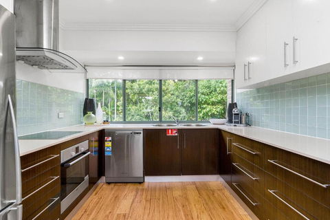 A Perfect Stay - 3 James Cook Apartments - Yarra Valley Accommodation 3